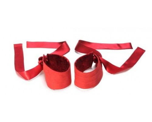 Шелковые наручники Etherea Silk Cuffs Red