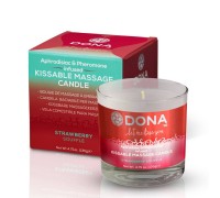 Массажная свеча DONA Kissable Massage Candle Strawberry Souffle (125 мл)