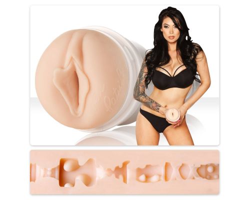 Мастурбатор Fleshlight Girls: Tera Patrick Tease (SIGNATURE COLLECTION)