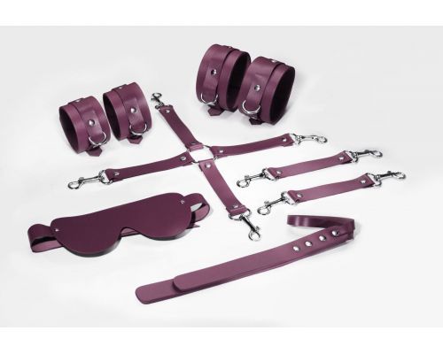 Набор Feral Feelings BDSM Kit 5 Burgundy, наручники, поножи, коннектор, маска, паддл